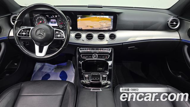 Mercedes-Benz E-Class 2019 — photo 7