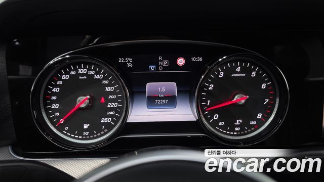Mercedes-Benz E-Class 2019 — photo 8