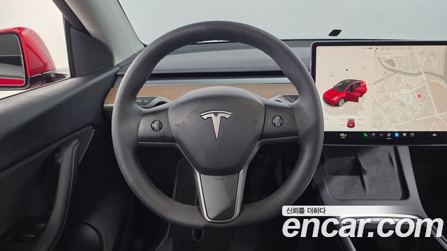 Tesla Model Y 2022 — photo 13