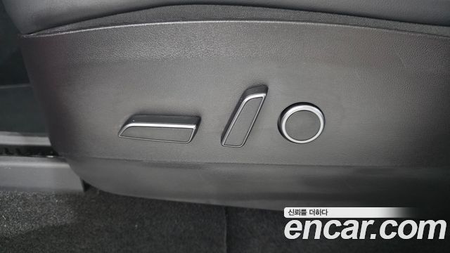 Tesla Model Y 2022 — photo 14