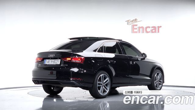 Audi A3 2020 — photo 2