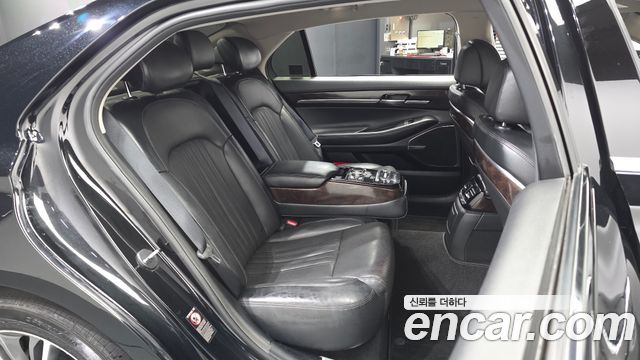 Genesis EQ900 2016 — photo 18
