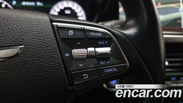 Genesis EQ900 2016 — photo 30