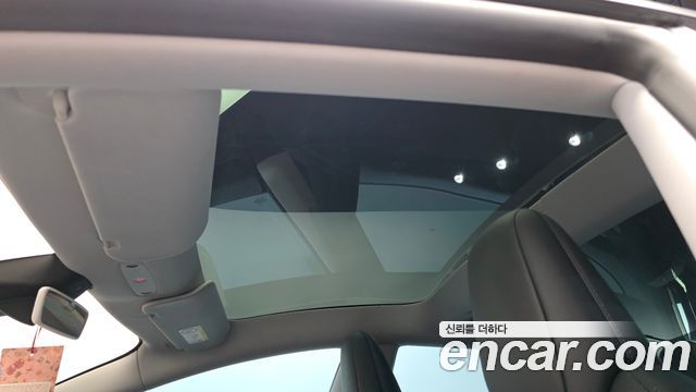 Tesla Model 3 2026 — photo 25