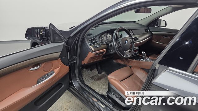 BMW Gran Turismo 2011 — photo 10