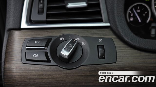 BMW Gran Turismo 2011 — photo 14