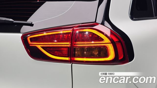 Kia Niro 2020 — photo 9