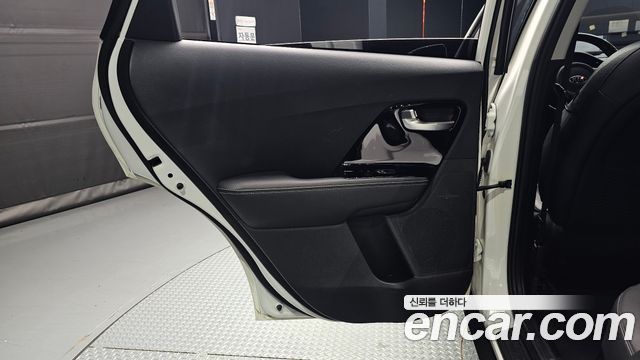 Kia Niro 2020 — photo 15