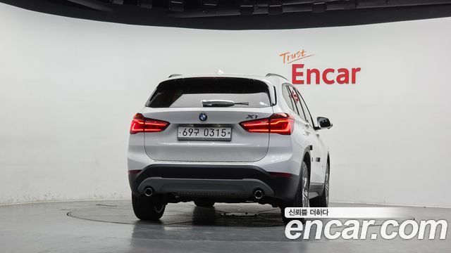 BMW X1 2016 — photo 4