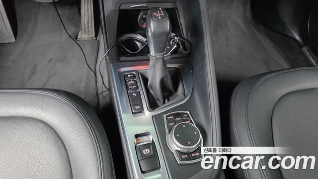 BMW X1 2016 — photo 9