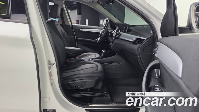 BMW X1 2016 — photo 11