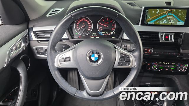 BMW X1 2016 — photo 13