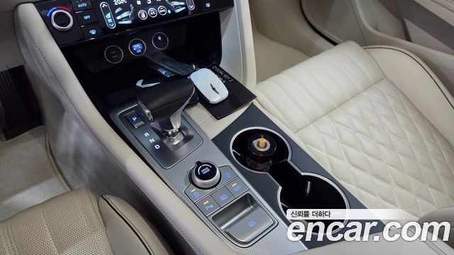 Genesis G70 2024 — photo 12