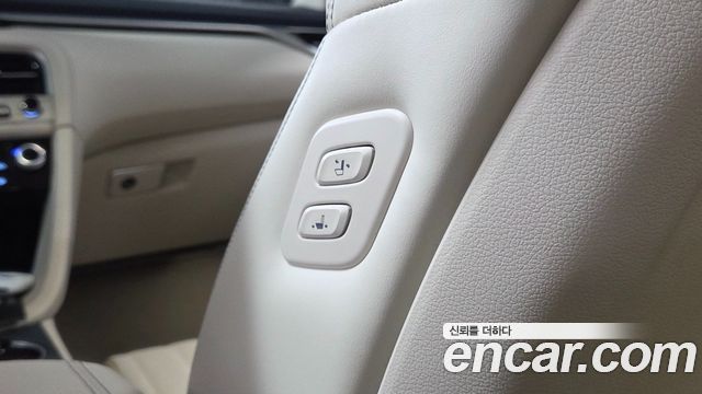 Genesis G70 2024 — photo 19