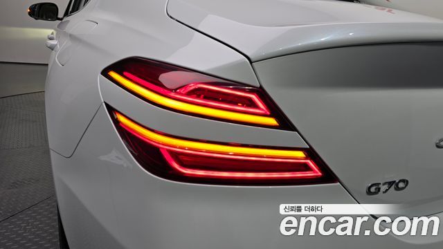 Genesis G70 2024 — photo 9