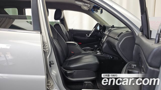 KG Mobility Rexton 2015 — photo 11