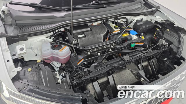 Audi Q4 e-tron 2022 — photo 6