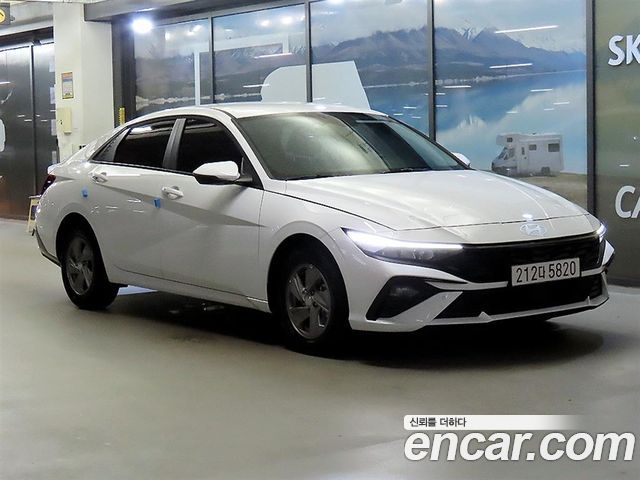 Hyundai AVANTE 2026 — photo 1