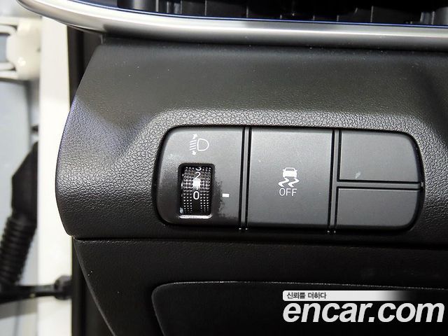 Hyundai AVANTE 2026 — photo 14