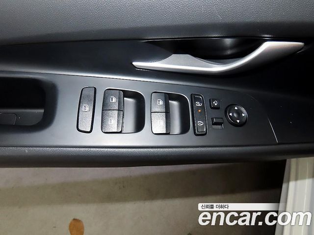 Hyundai AVANTE 2026 — photo 15