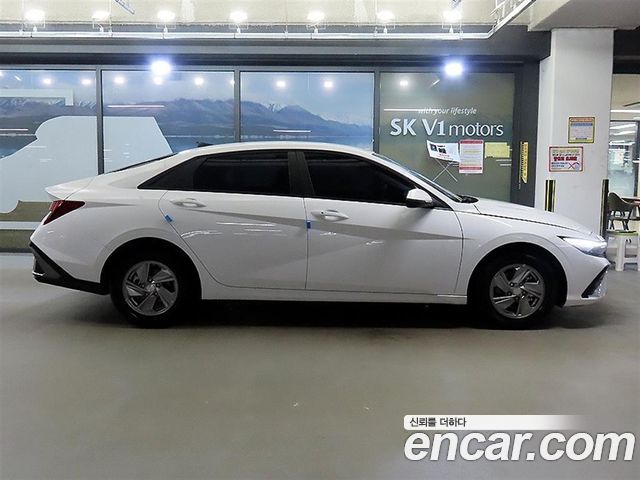 Hyundai AVANTE 2026 — photo 19