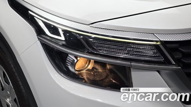 Kia Seltos 2022 — photo 8