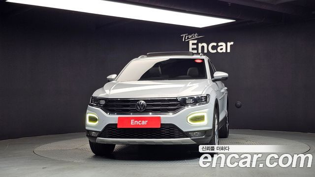 Volkswagen T-Roc 2021 — photo 3