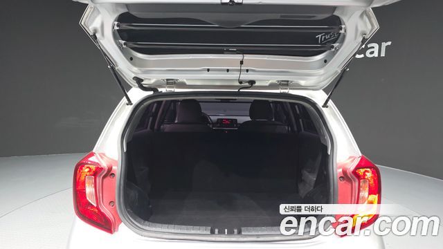 Kia morning 2017 — photo 26