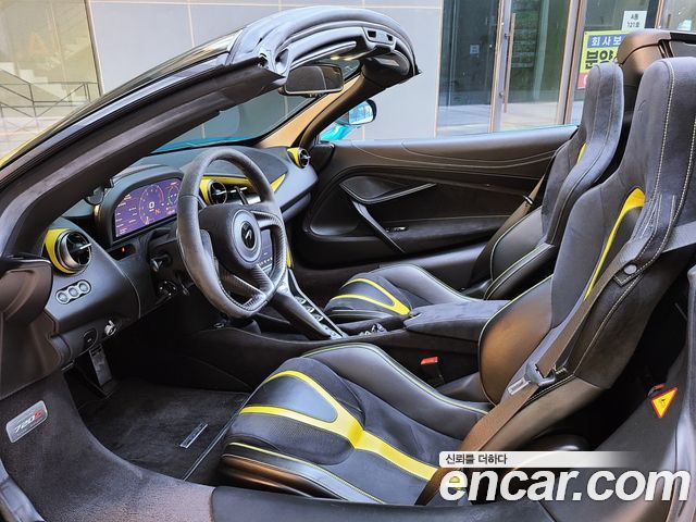 Mclaren 720S 2019 — photo 6