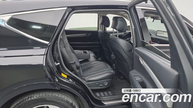 Genesis GV80 2023 — photo 11