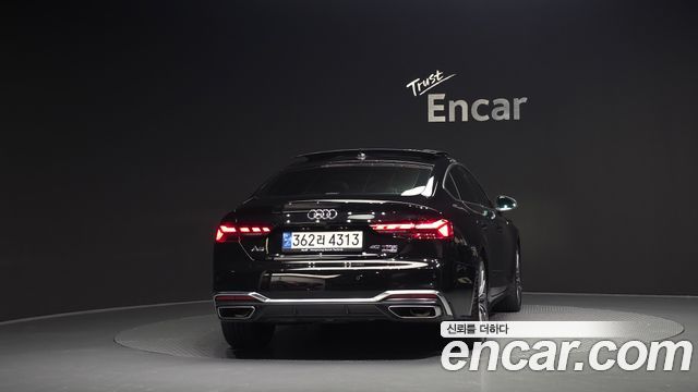 Audi A5 2023 — photo 4