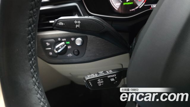 Audi A5 2023 — photo 25