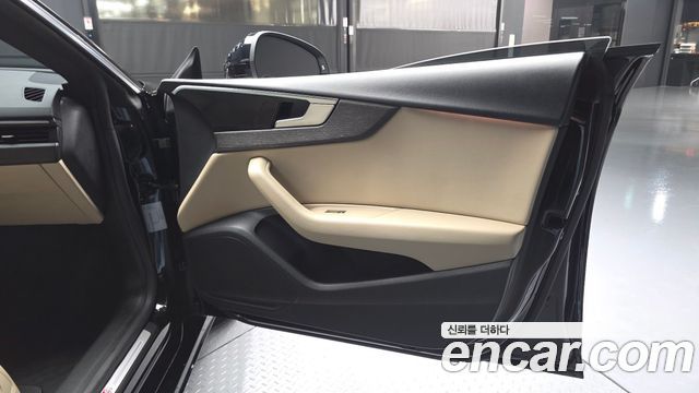 Audi A5 2023 — photo 14