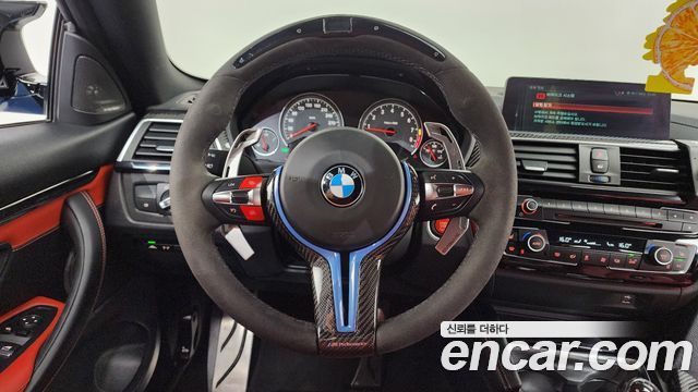 BMW M4 2018 — photo 13