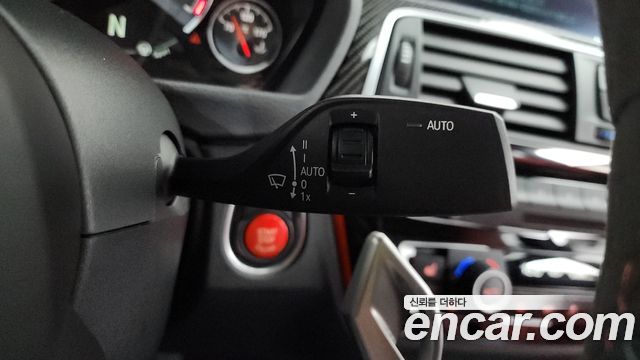 BMW M4 2018 — photo 17