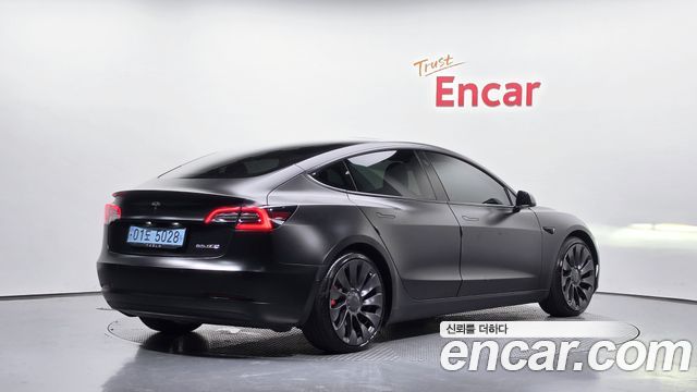 Tesla Model 3 2021 — photo 2
