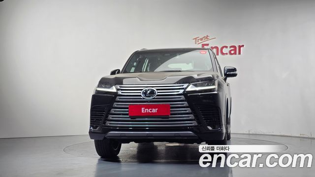 Lexus LX 2026 — photo 3