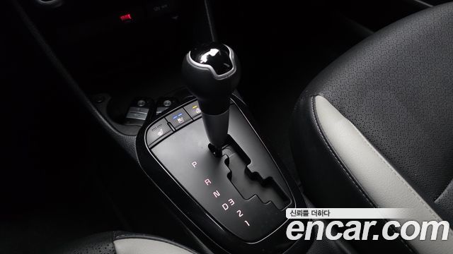 Kia morning 2023 — photo 12