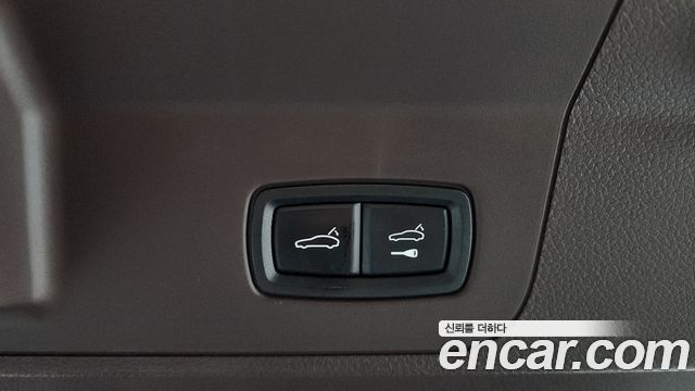 Porsche Panamera 2021 — photo 22