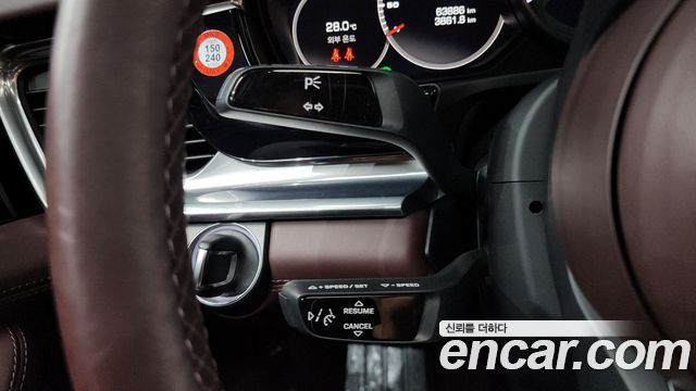 Porsche Panamera 2021 — photo 25