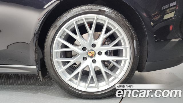 Porsche Panamera 2021 — photo 7