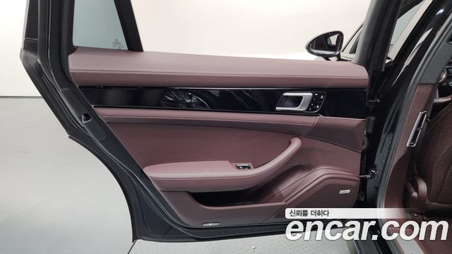 Porsche Panamera 2021 — photo 15