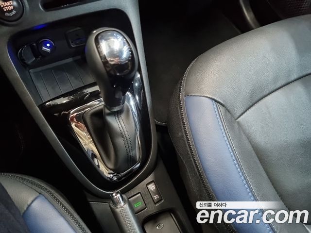Renault Korea QM3 2015 — photo 12