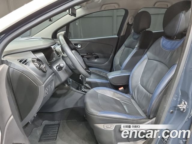 Renault Korea QM3 2015 — photo 15