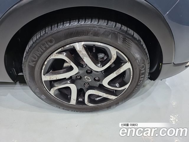Renault Korea QM3 2015 — photo 17