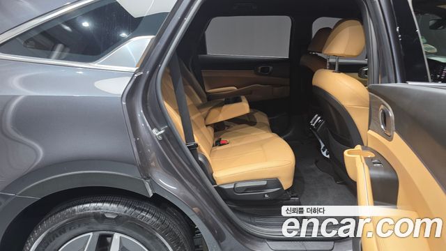 Kia Sorento 2023 — photo 12