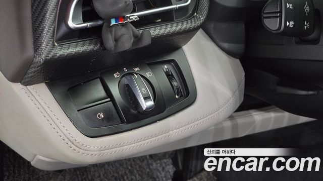 BMW i8 2016 — photo 21
