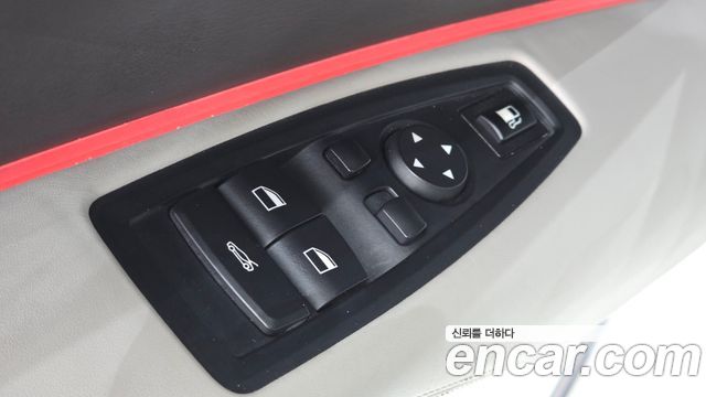 BMW i8 2016 — photo 22