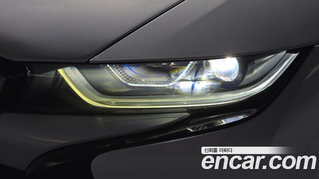 BMW i8 2016 — photo 8