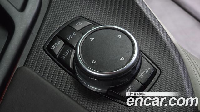 BMW i8 2016 — photo 27